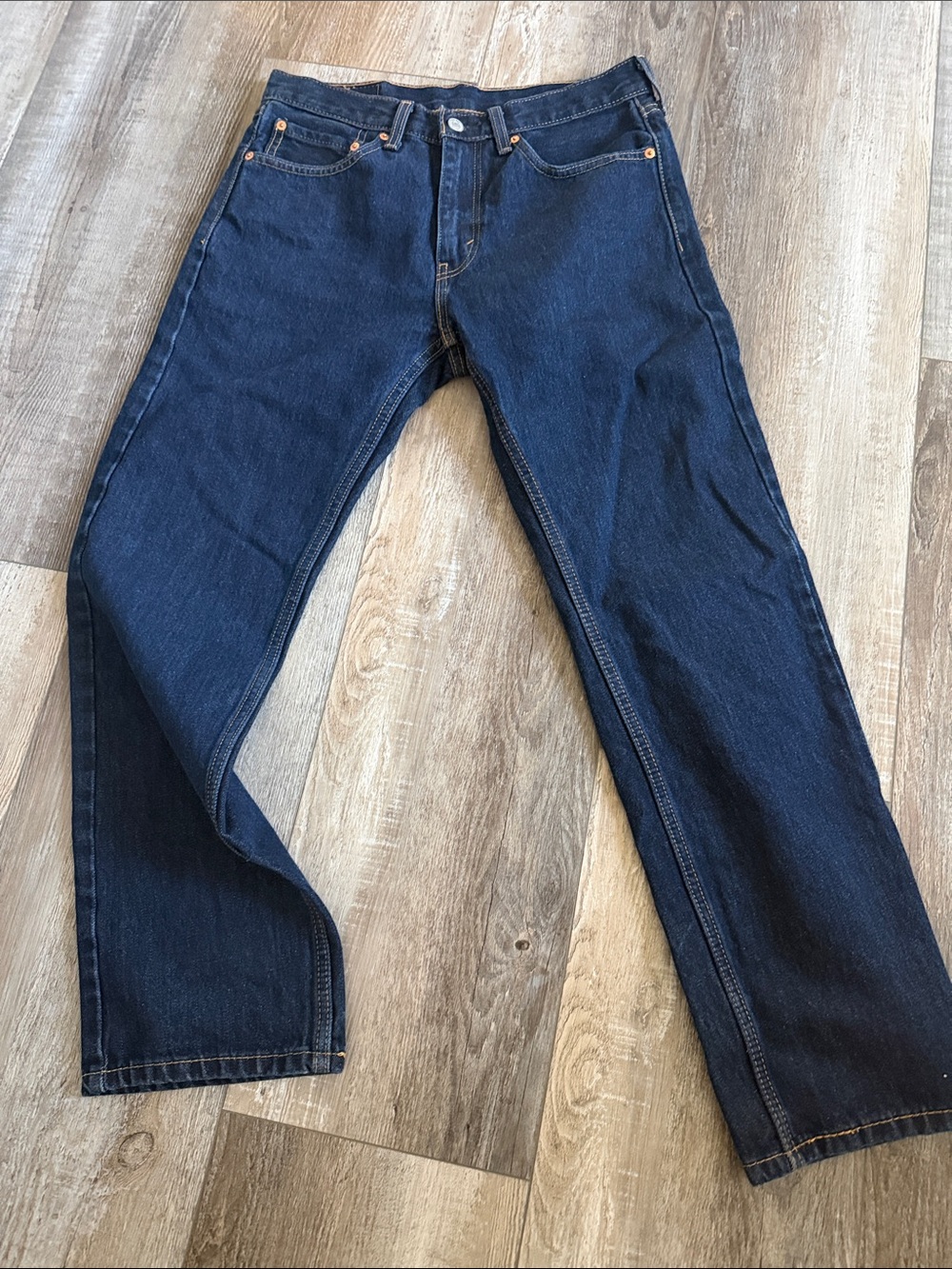 505 Levi's Men's Dark Blue Relaxed Fit Jeans